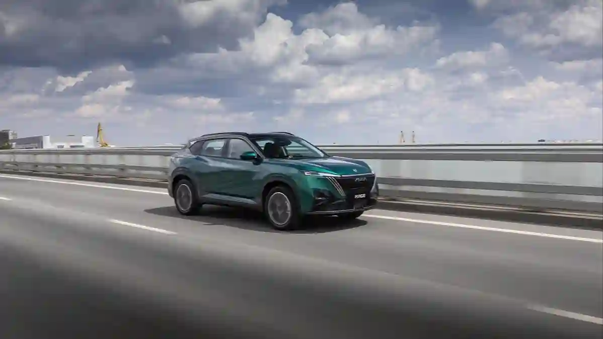 DONGFENG объявляет о старте продаж нового кроссовера MAGE